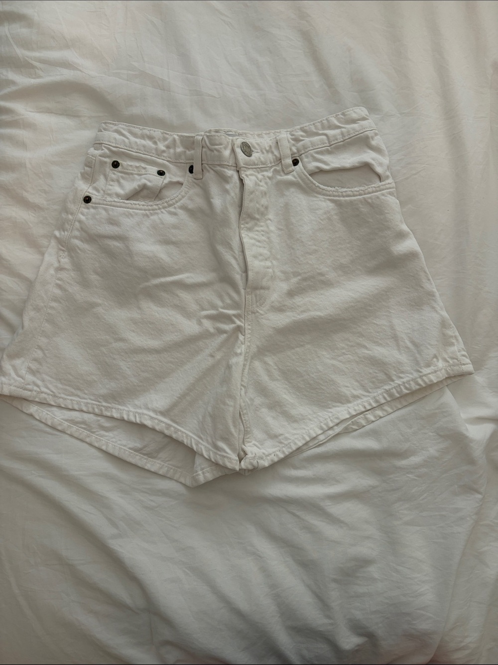 Zara White High-Rise Denim Shorts